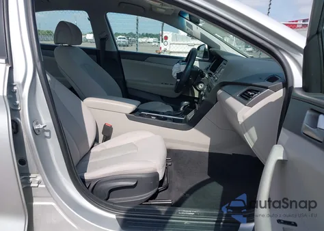 2017 Hyundai Sonata from USA, damaged, VIN 5NPE24AF0HH492862